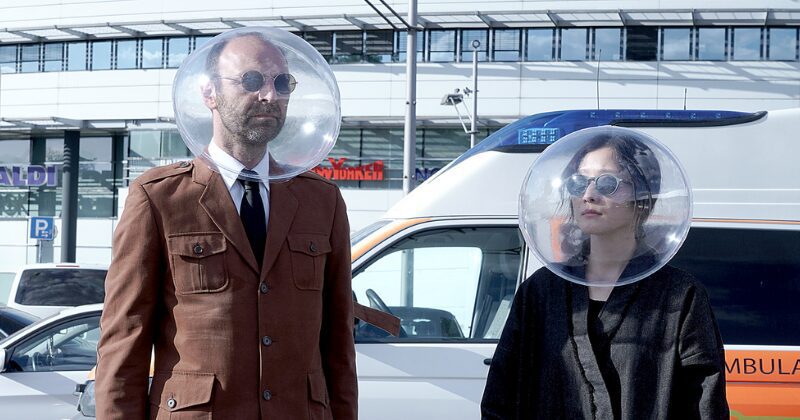 Qheronet La Burbuja De Plastico Isphere Una Opcion A Las Mascarillas 1